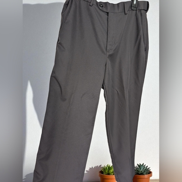 Croft And Barrow Charcoal Dress Pants for Men 34x 32 (EUC) - Picture 5 of 12